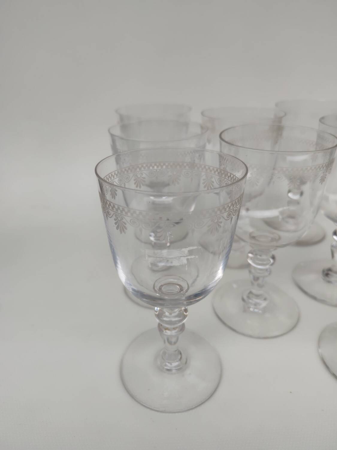 8 large Baccarat crystal glasses, early 20th century.
