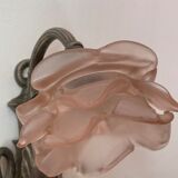 Empire-style Art Deco wall lamp in silver patinated bronze with swan decoration and frosted glass pink