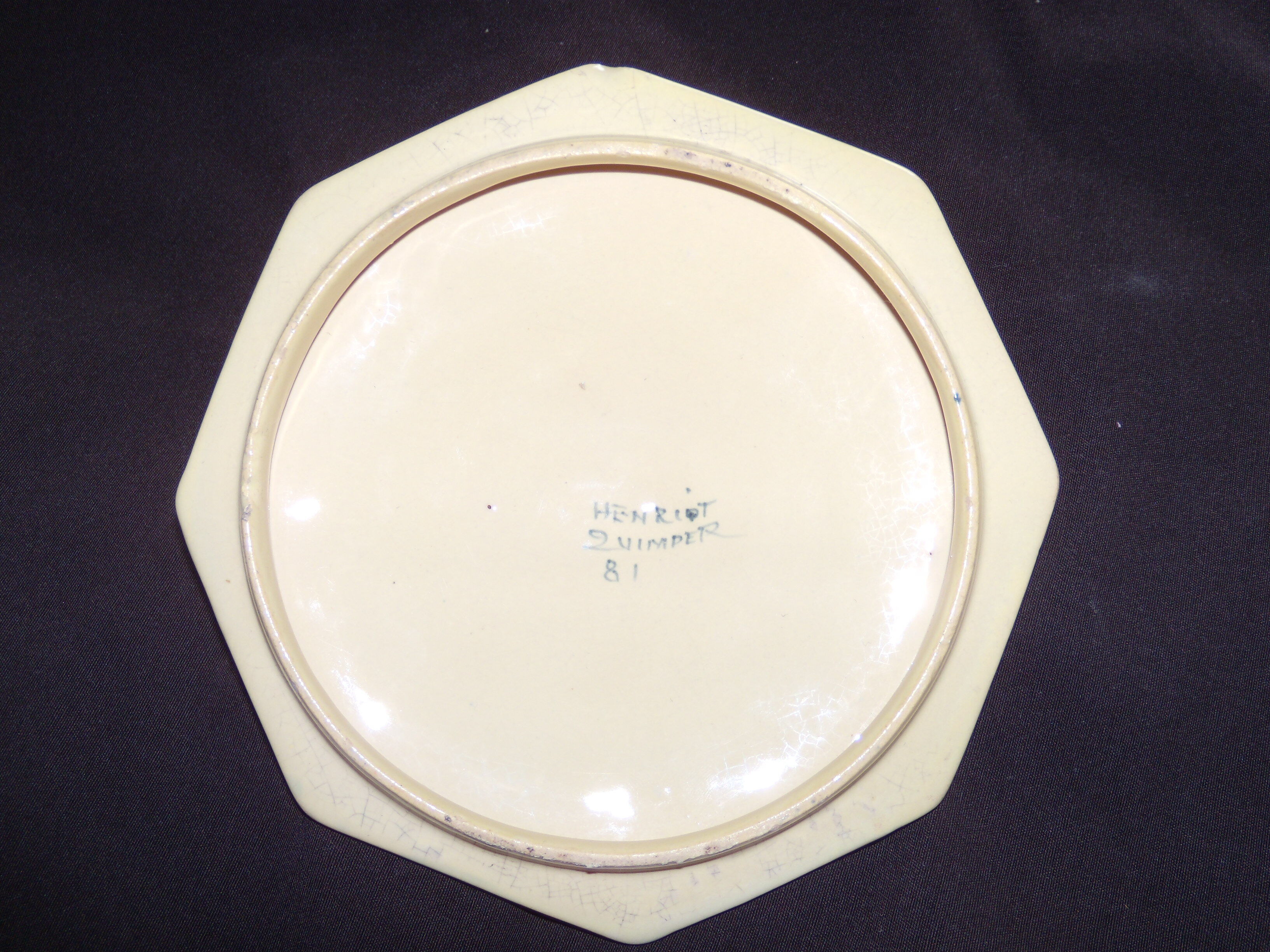 Quimper Henriot 81 candy box