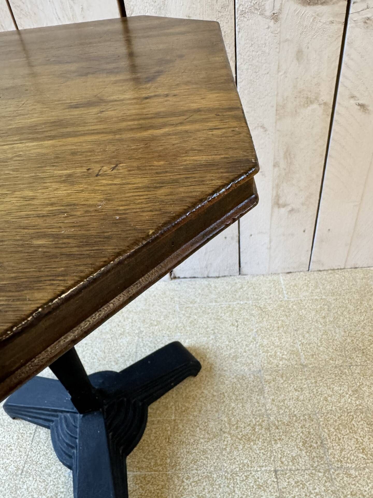 Bistro table