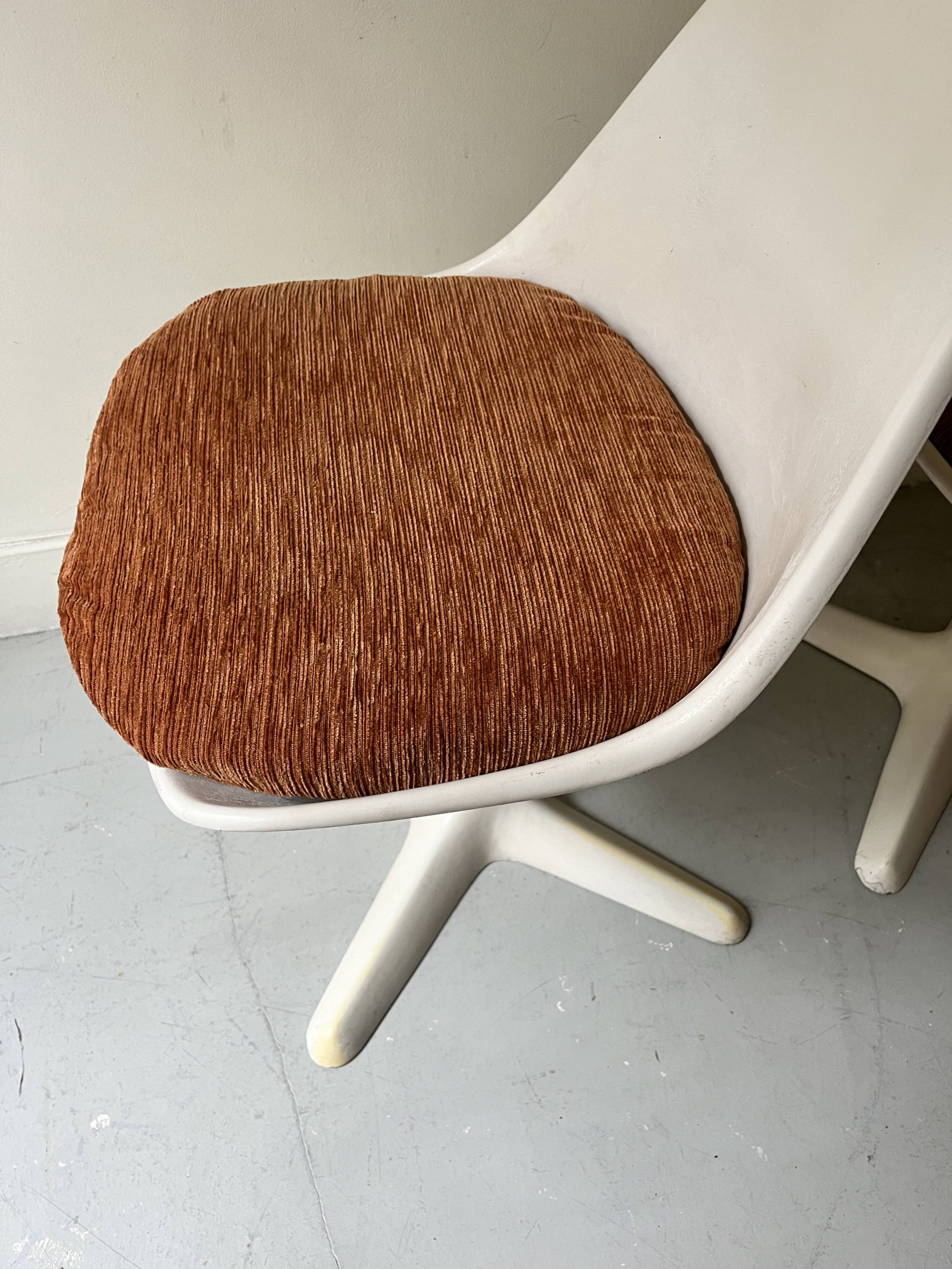 Set de 3 chaises tulipe par Maurice Burke pour Arkana, design 1970