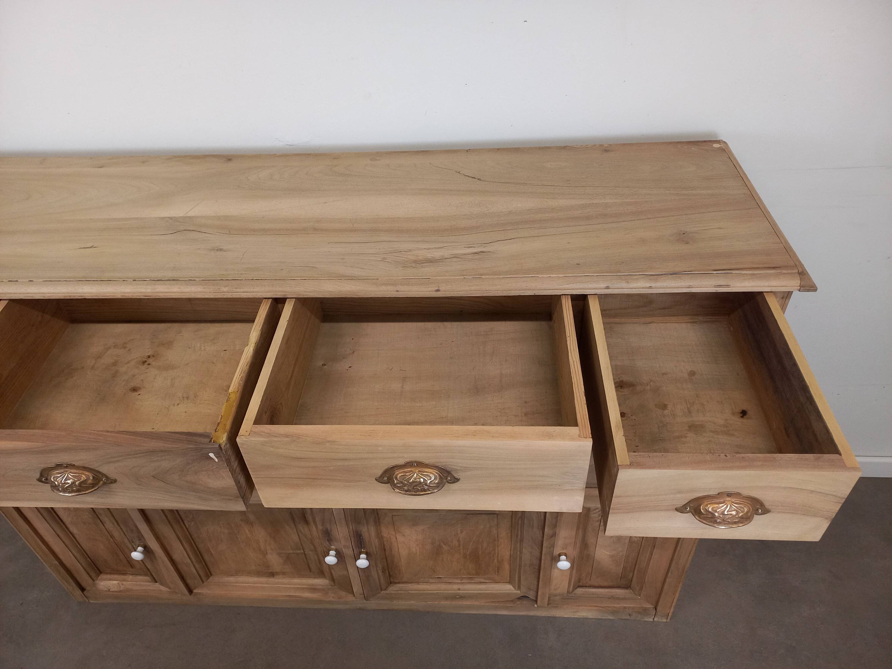 Craft cabinet with drawers