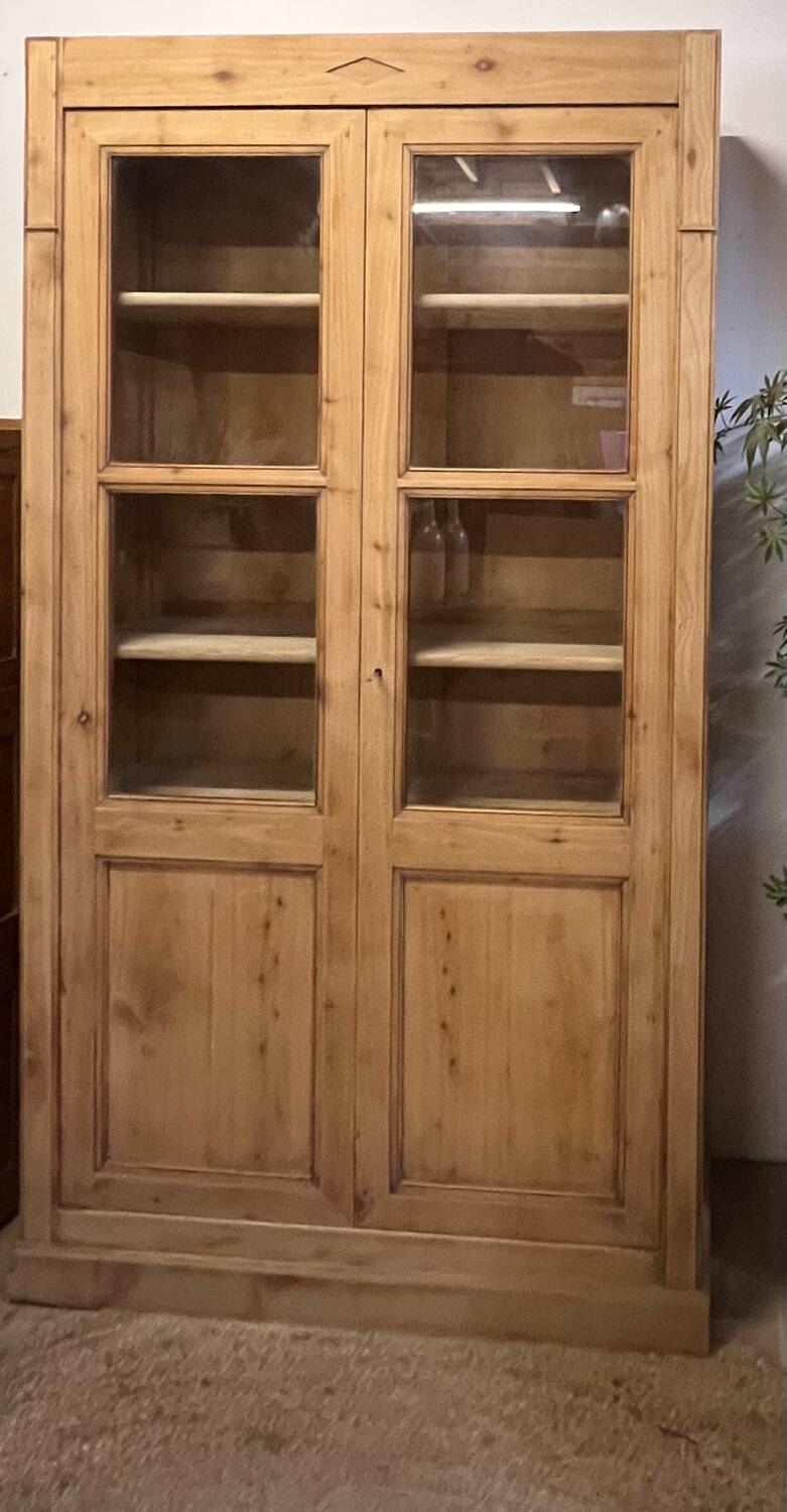 Antique Parisian wardrobe - raw solid wood: dresser bookshelf