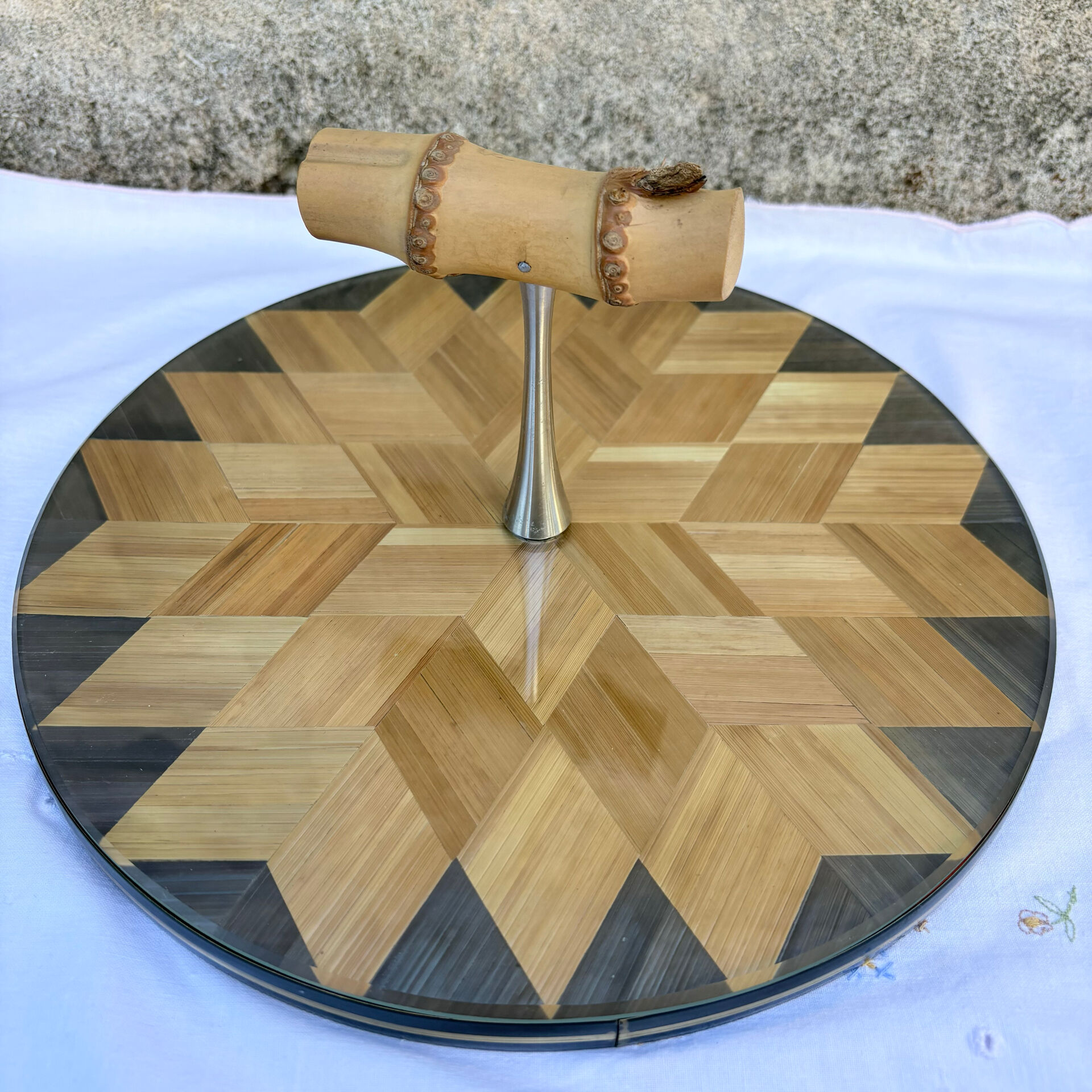Plateau service straw marquetry