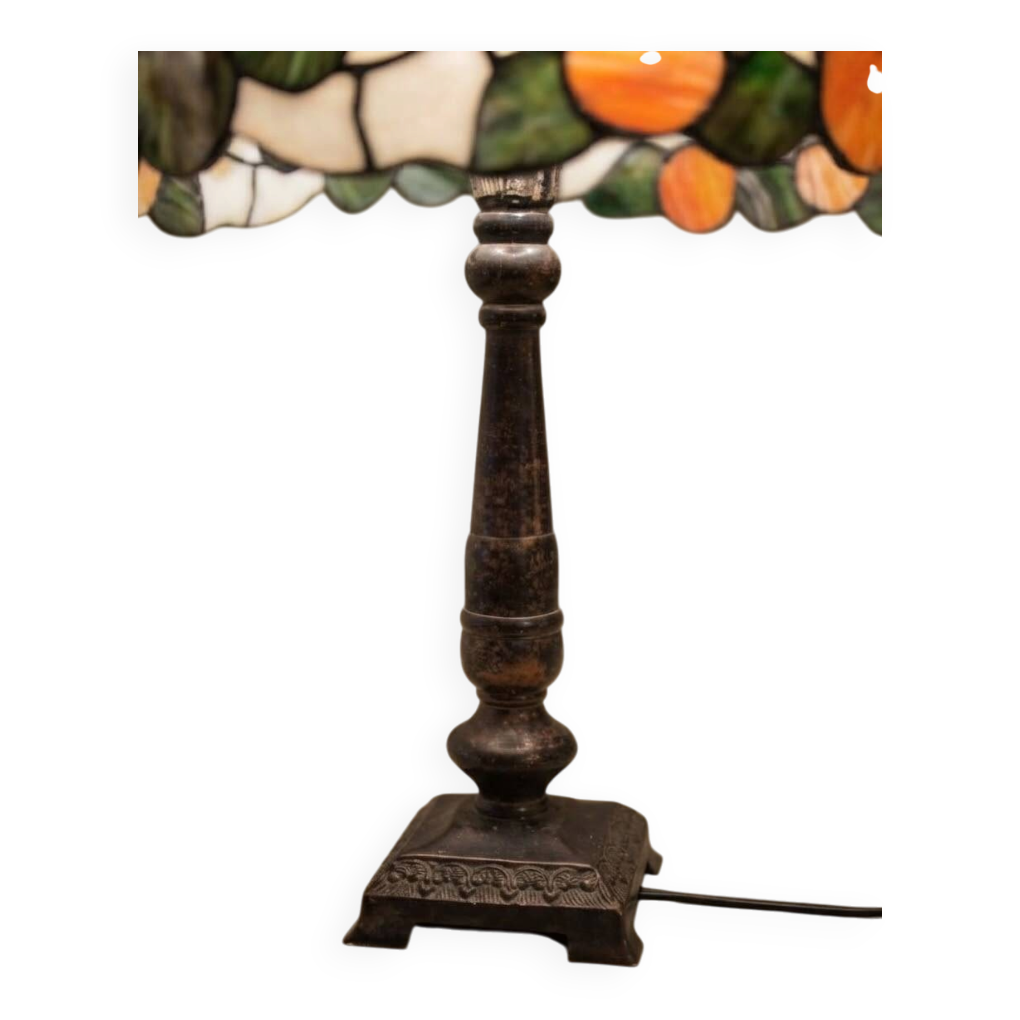 Tiffany-style lampshade with fruits and grapes