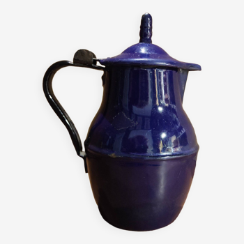 Small vintage French jug with lid, in blue enamel