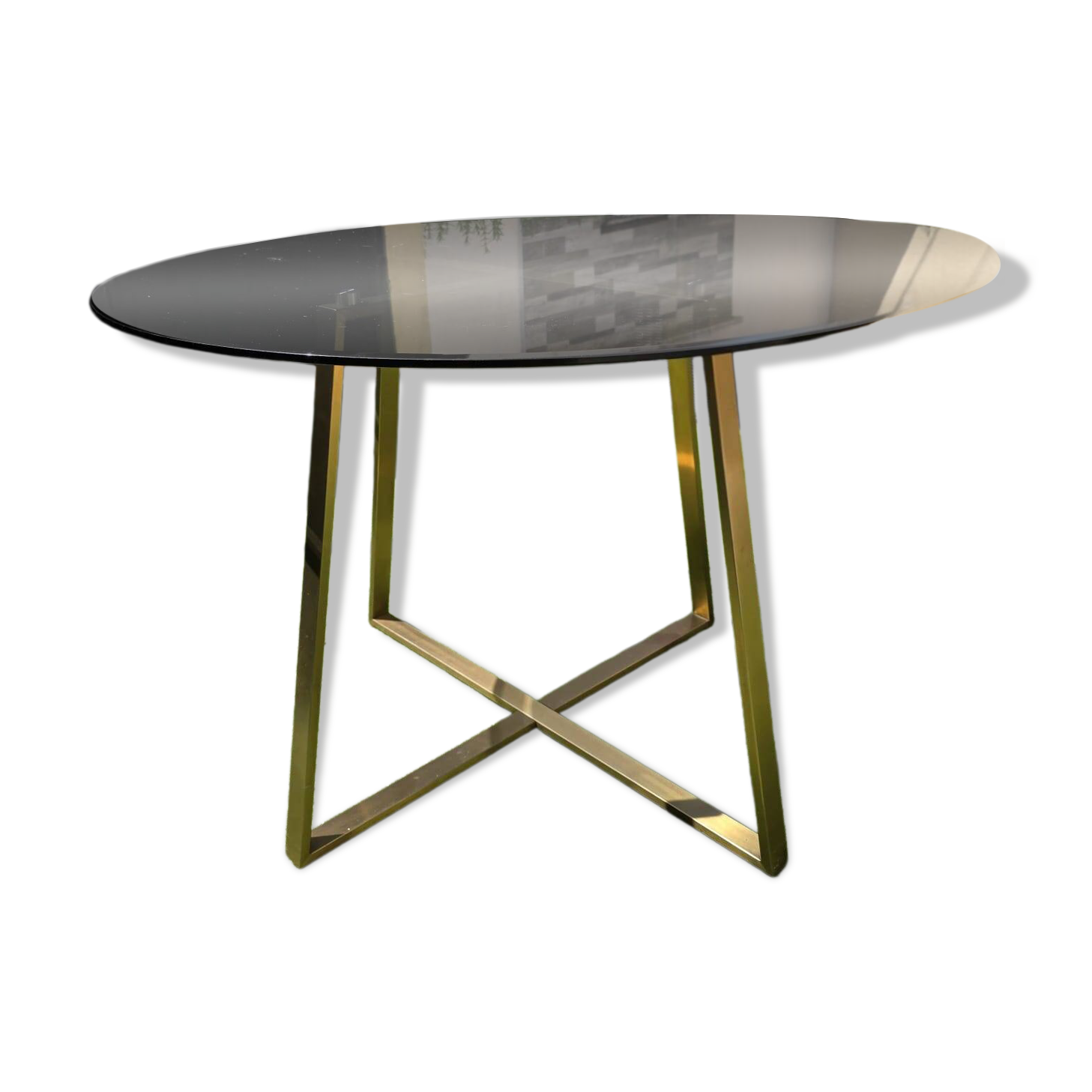 Round table Made.com