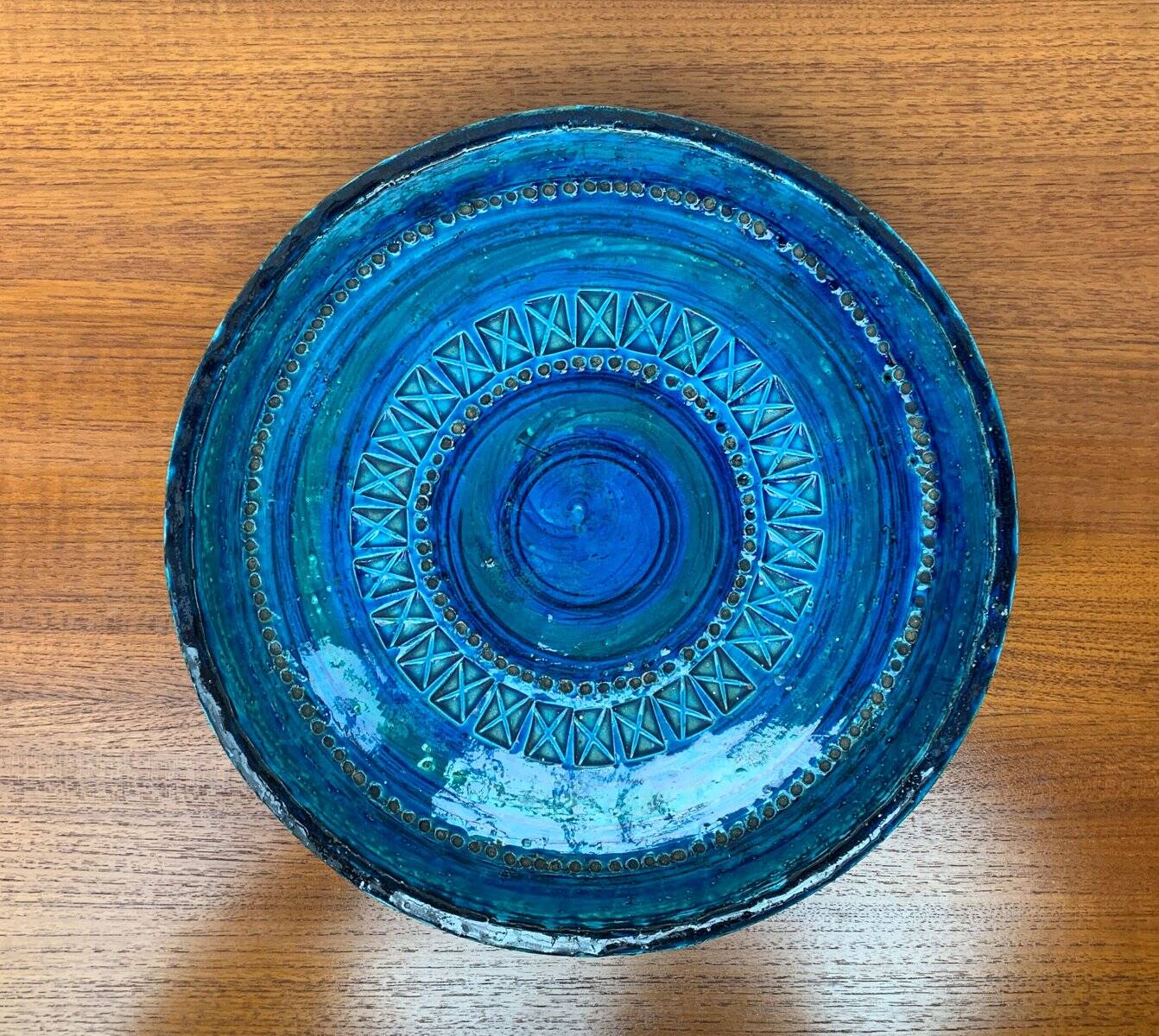Large blue pottery bowl Rimini by Aldo Londi for Bitossi, Italy, 1960s.