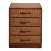 Commode kotansu japonaise à 4 tiroirs – Japon, période Shōwa, vers 1960