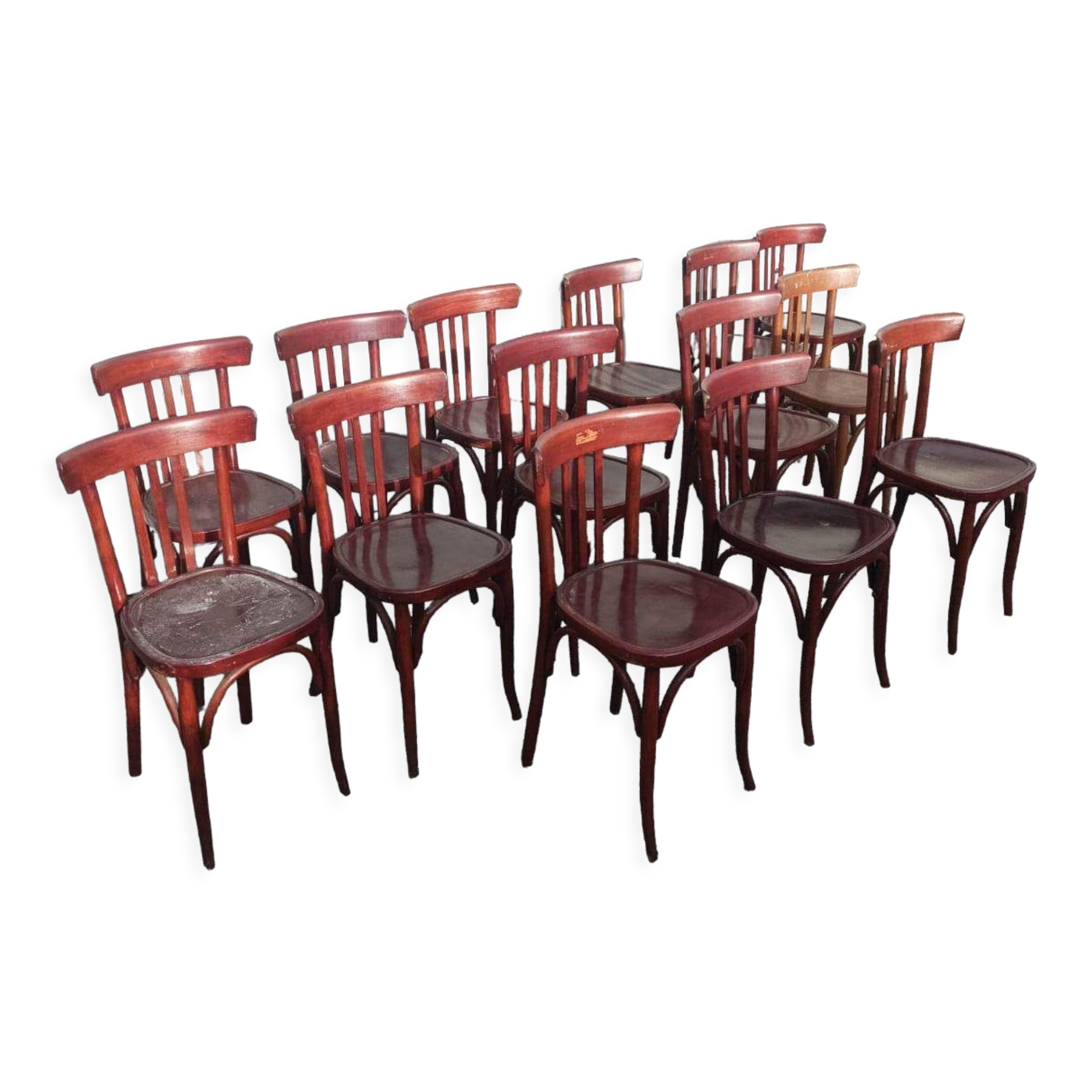 Bistro lot 9 tables and 16 chairs mahieu Jule bry