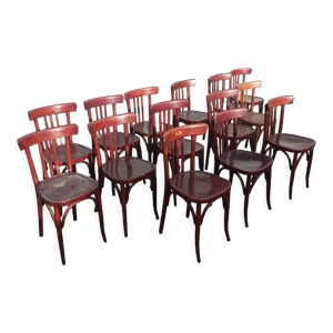 Lot bistrot 9 tables et 16 chaises