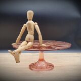 Dish cake or pie on foot