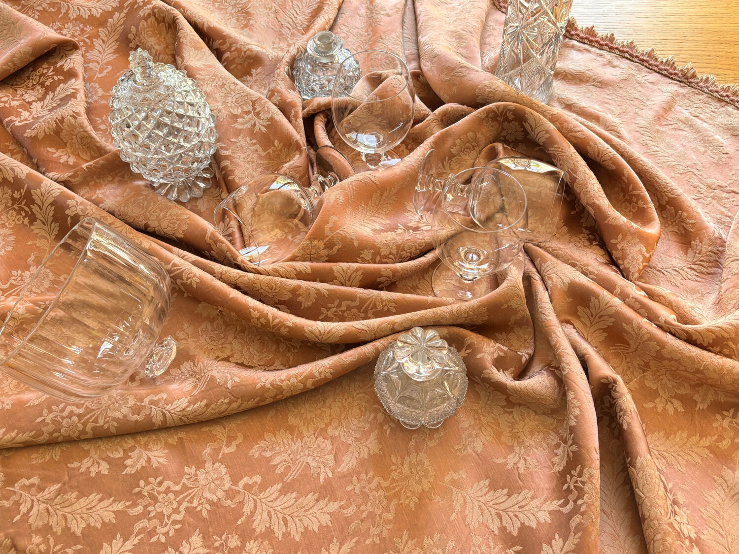 Nappe en soie damasse 19th