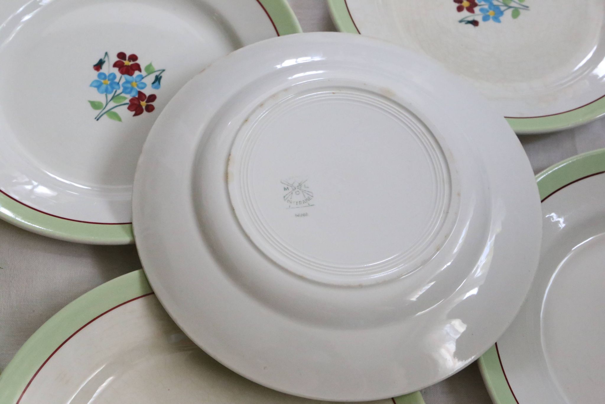 Set of 6 flat plates Moulin des Loups, Nina model, vintage French