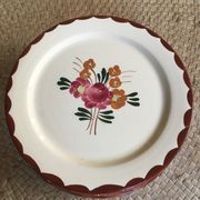 Series of 8 dessert plates