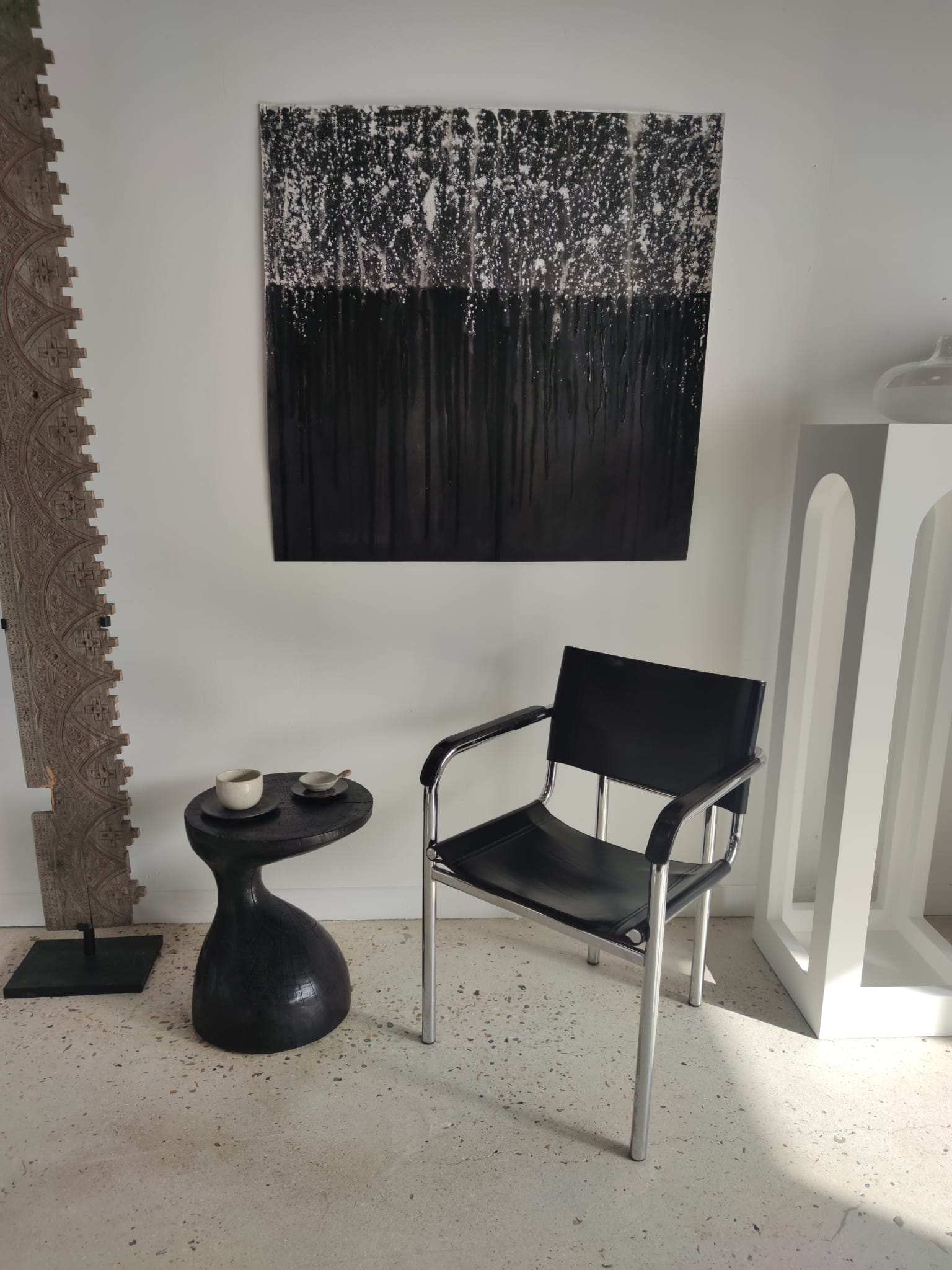 Sofa end in solid wood monoxyl organic shape black color