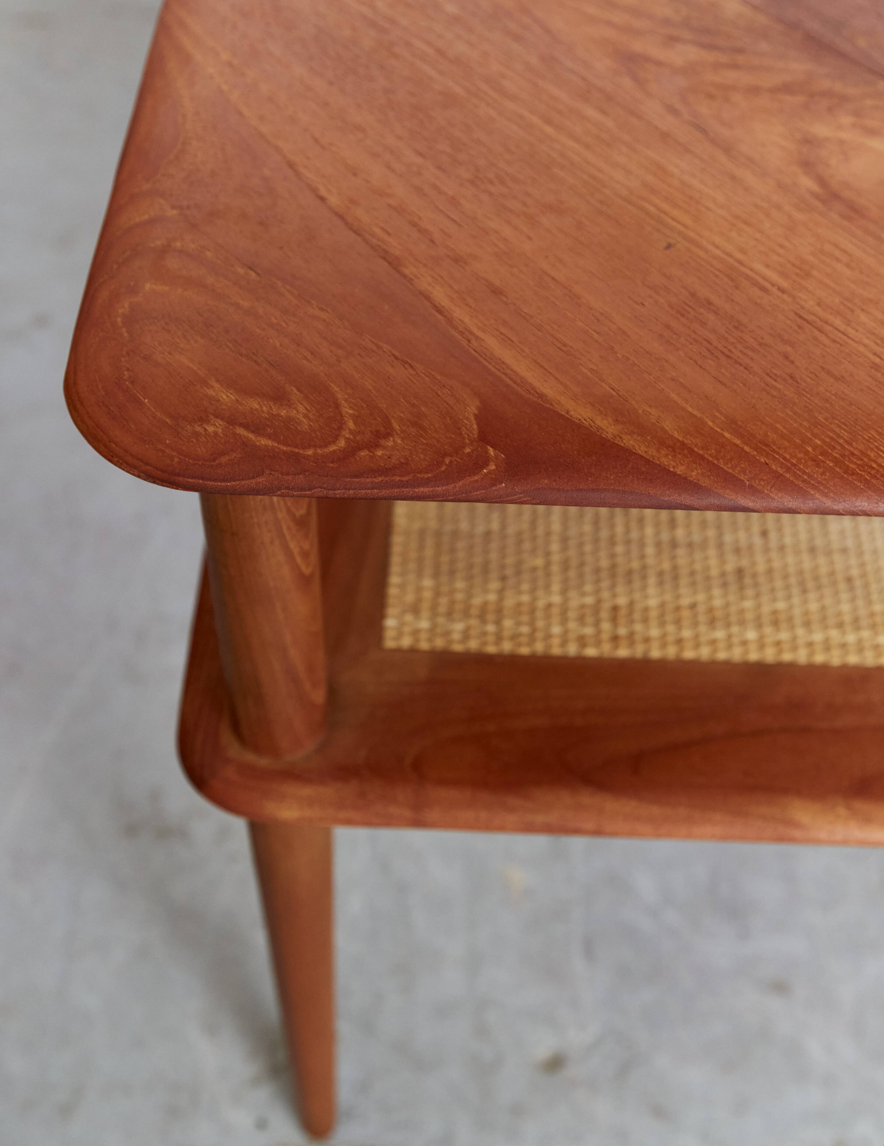 Peter Hvidt & Orla Mølgaard-Nielsen "Minerva" Table for France & Søn