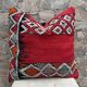 Vintage cushion cover in Berber kilim: Moroccan wool cushion.