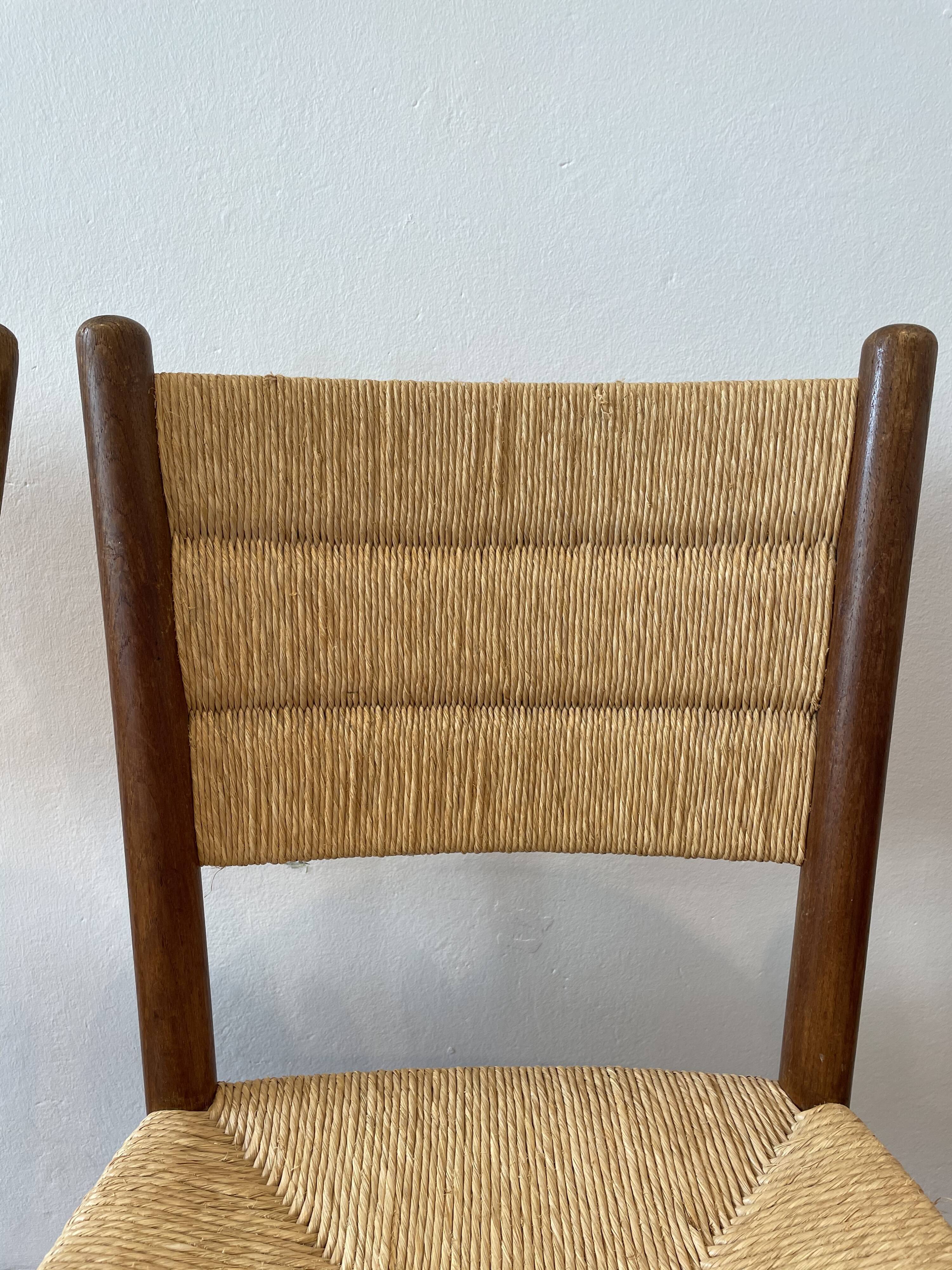 Pair of mulched chairs