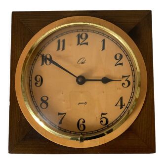 Vintage Odo clock in formica