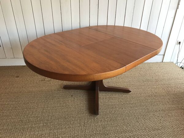 Table à manger Baumann en Teck.