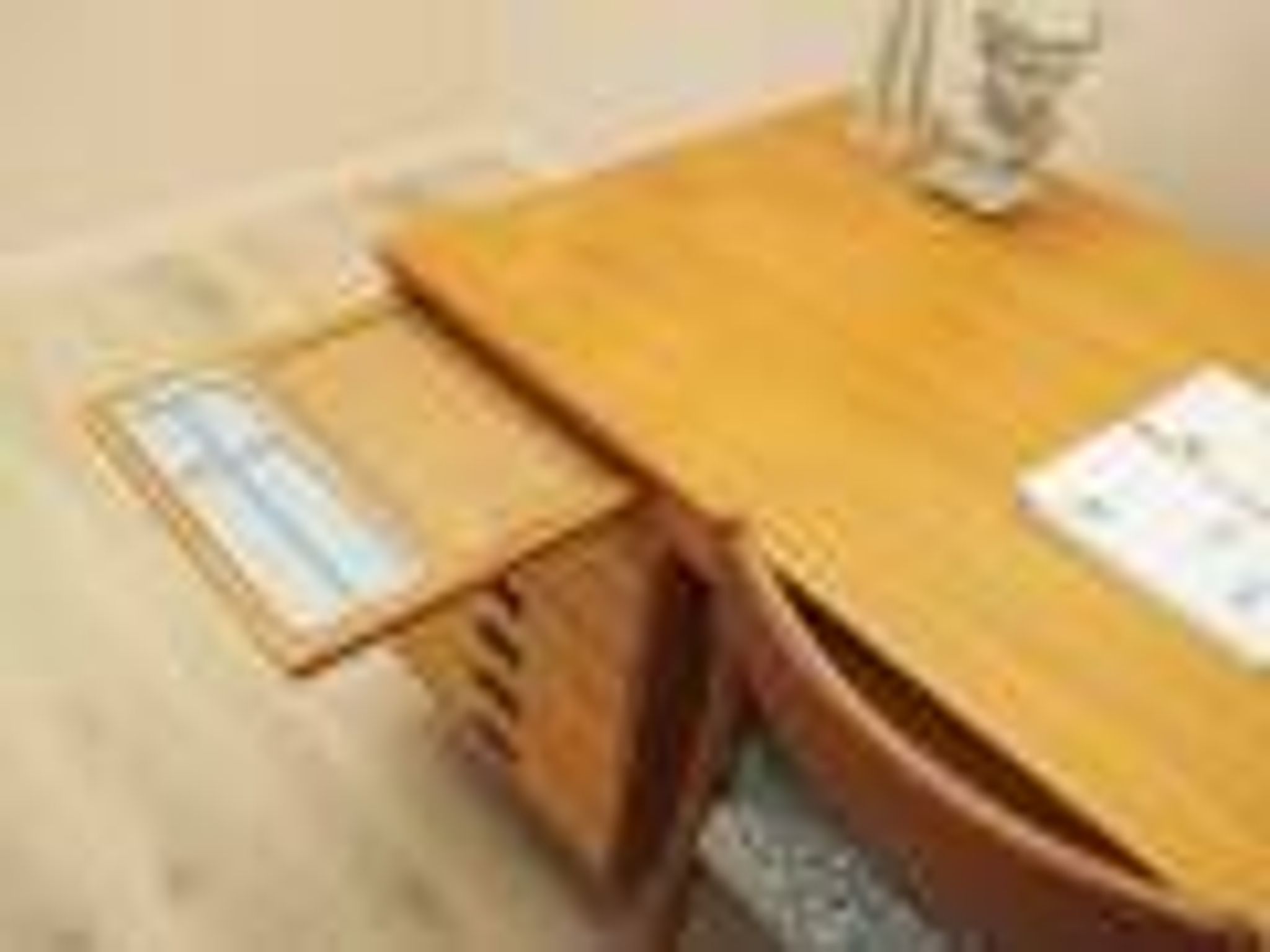 Bureau exécutif avec neuf tiroirs et surface extensible, placage de teck, Nipu, Danemark, années 1970