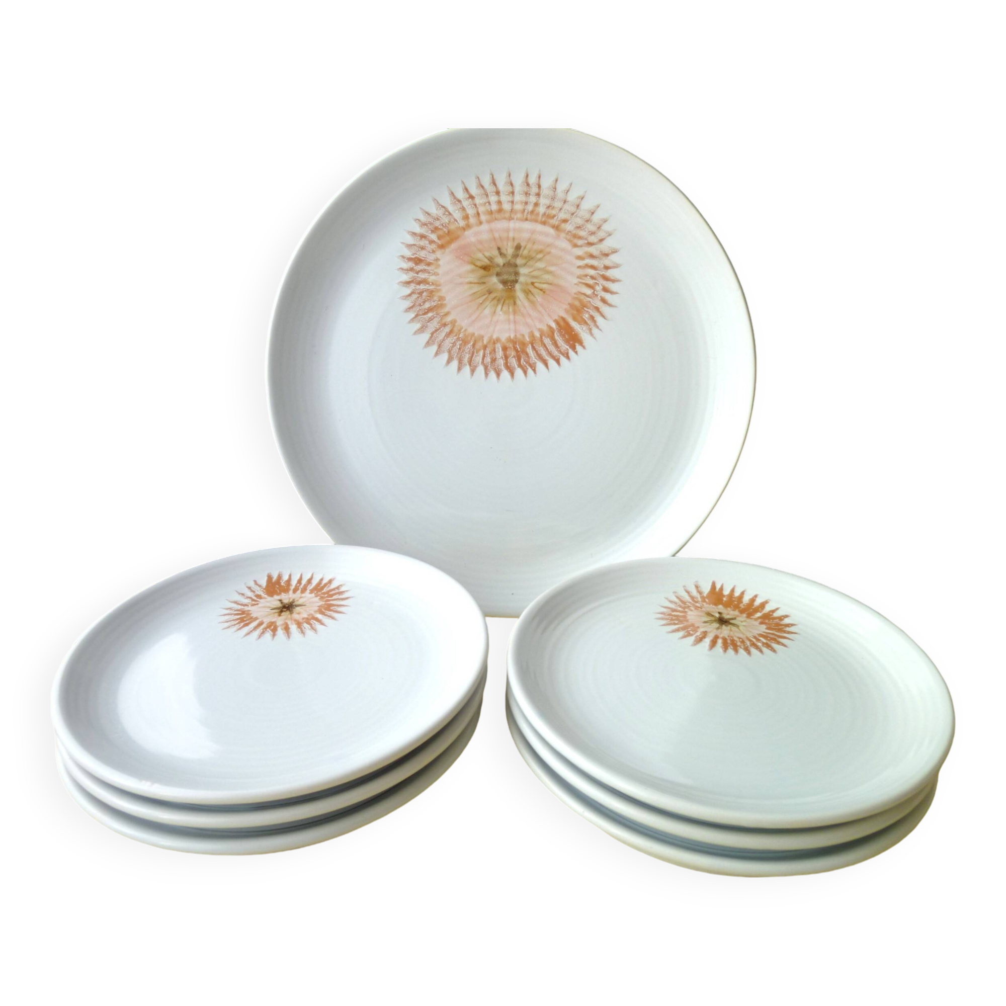 St Amand earthenware cake service 1713