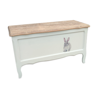 Toy chest
