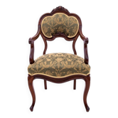 Fauteuil ancien datant d'environ 1880, France. Après restauration.