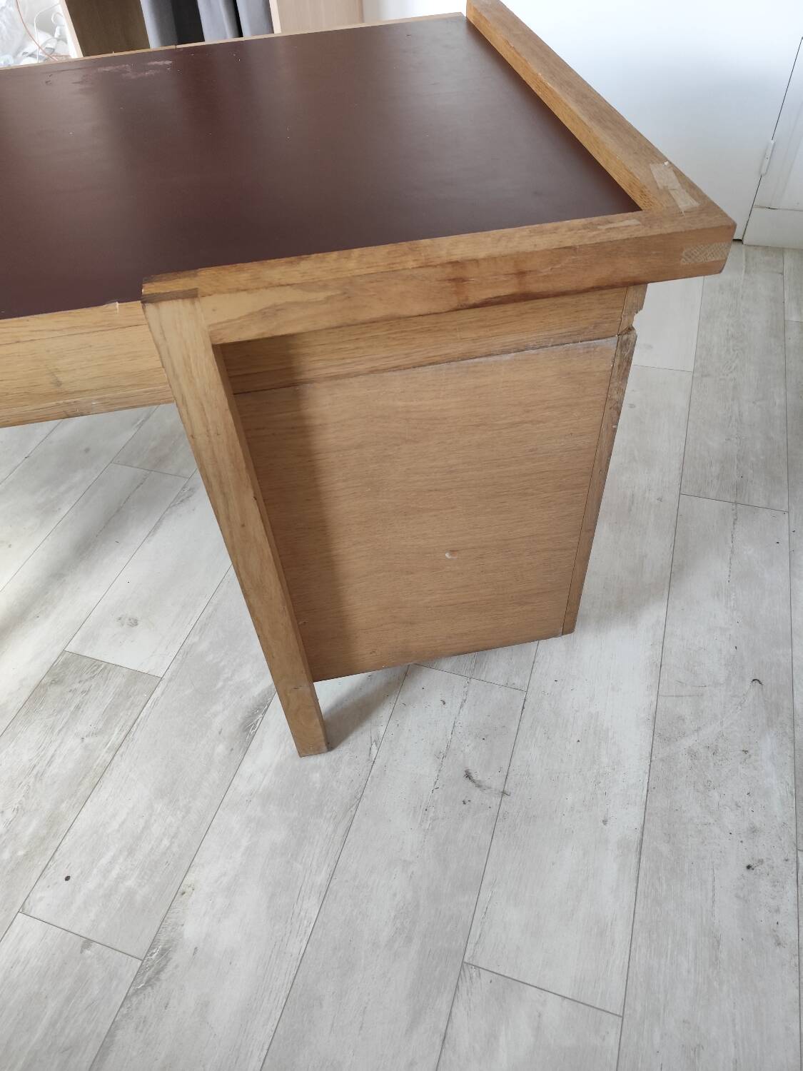 Bureau moderne habitat placage chêne