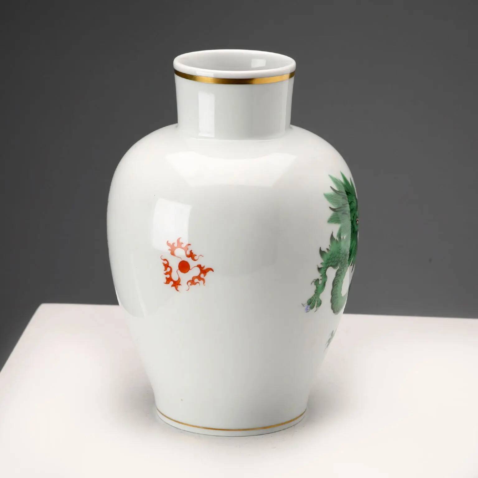 Antique Meissen vase in Asian style, Germany, 20th century.