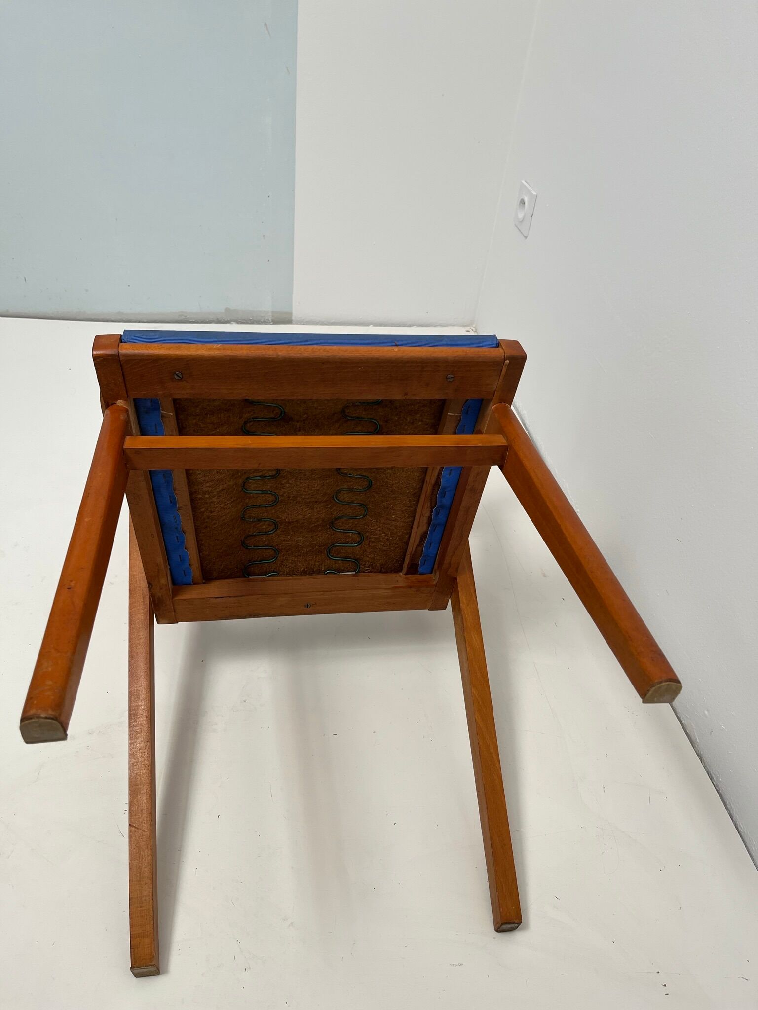 Pair of chairs bridge 50s