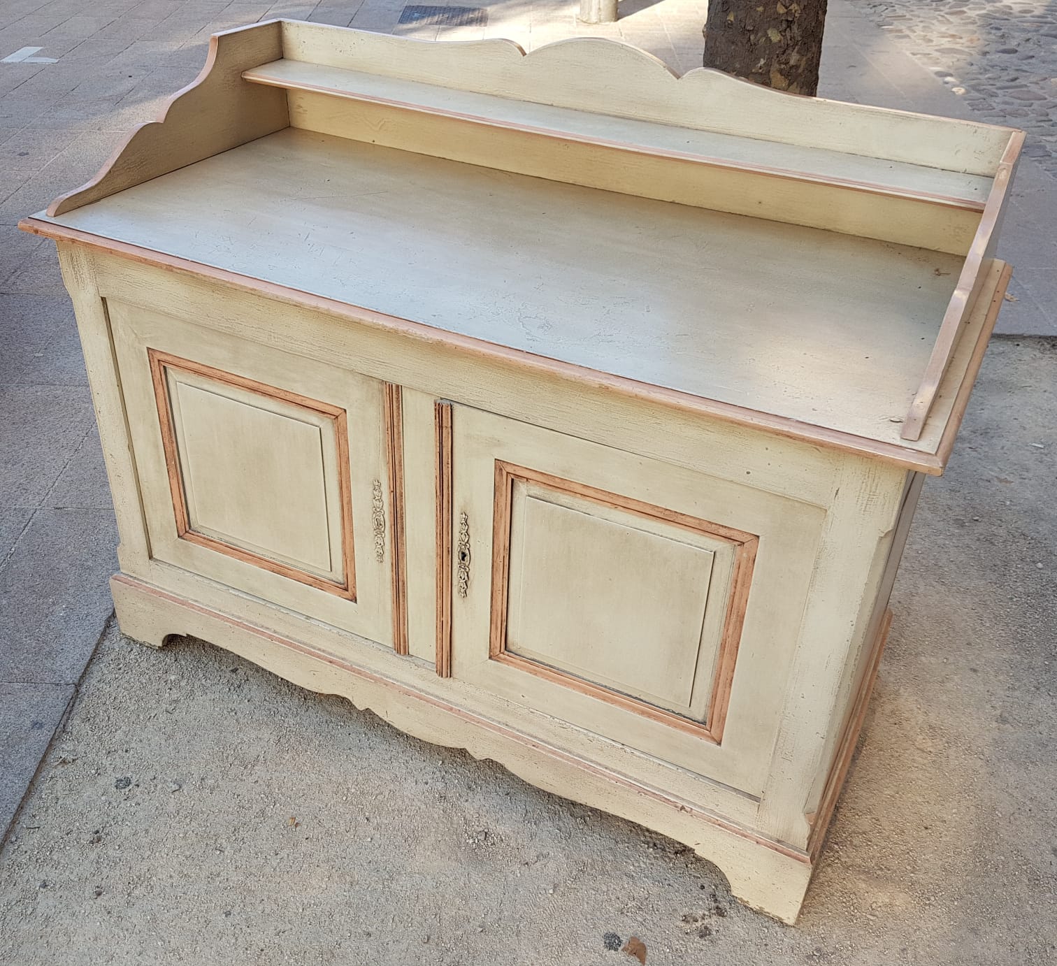 Wooden dresser