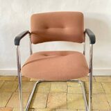 Strafor armchair in pink wool