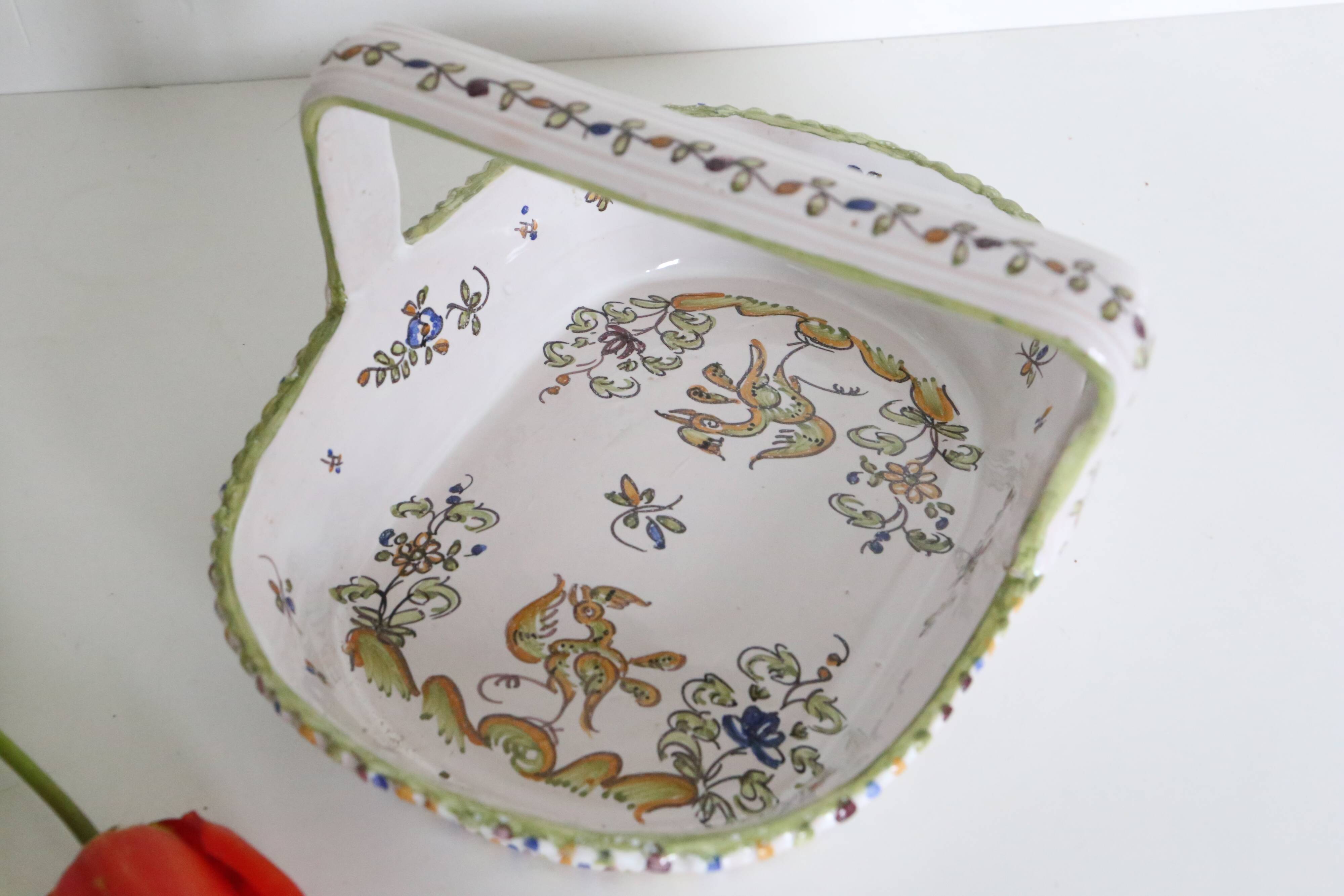 Ceramic basket of Martres Tolosane, hand painted