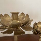 Set de deux anciens bougeoirs fleurs de lotus en laiton