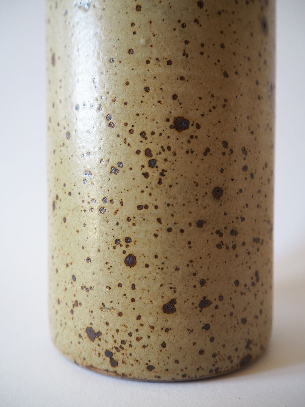 Vintage pyrity sandstone vase