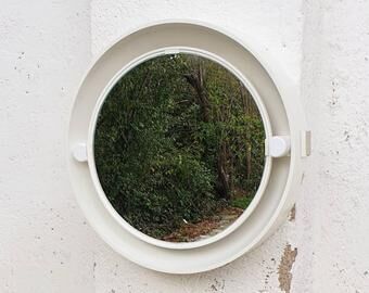 Vintage oval mirror with Allibert 1970 light