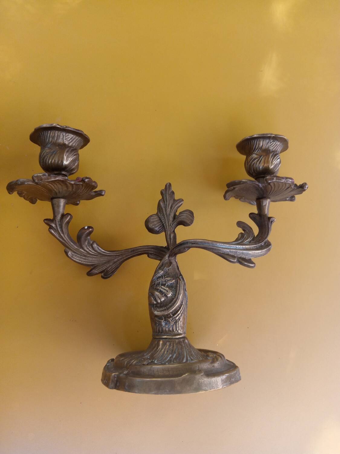 Paire de chandeliers en bronze doré