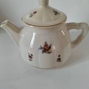 Sultana style teapot