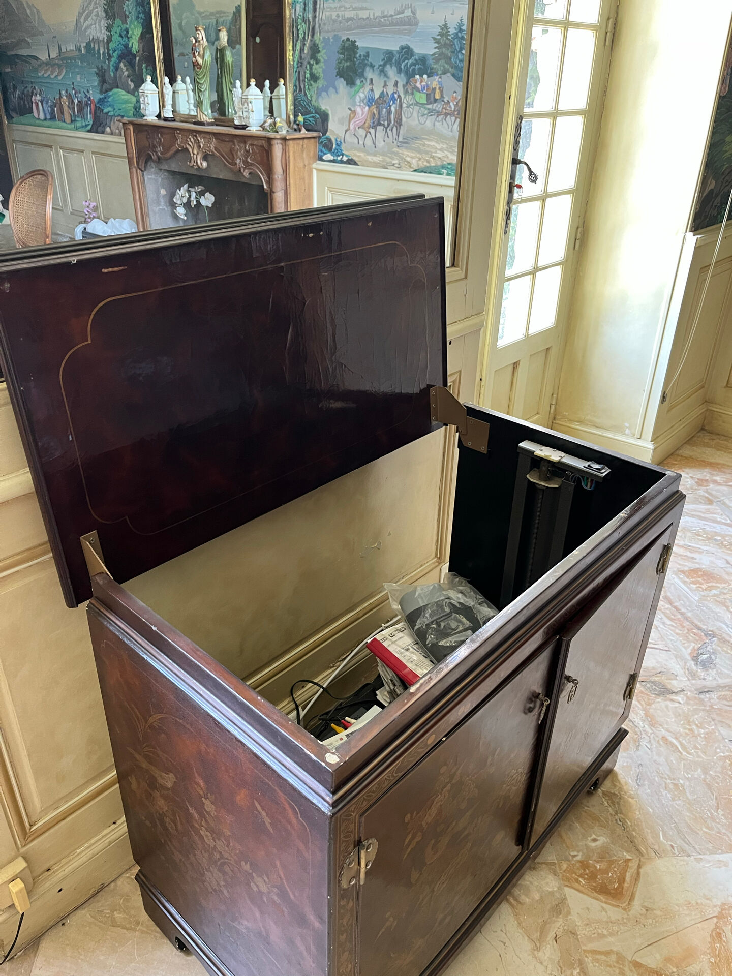 Buffet cabinet chinois, XXeme siècle
