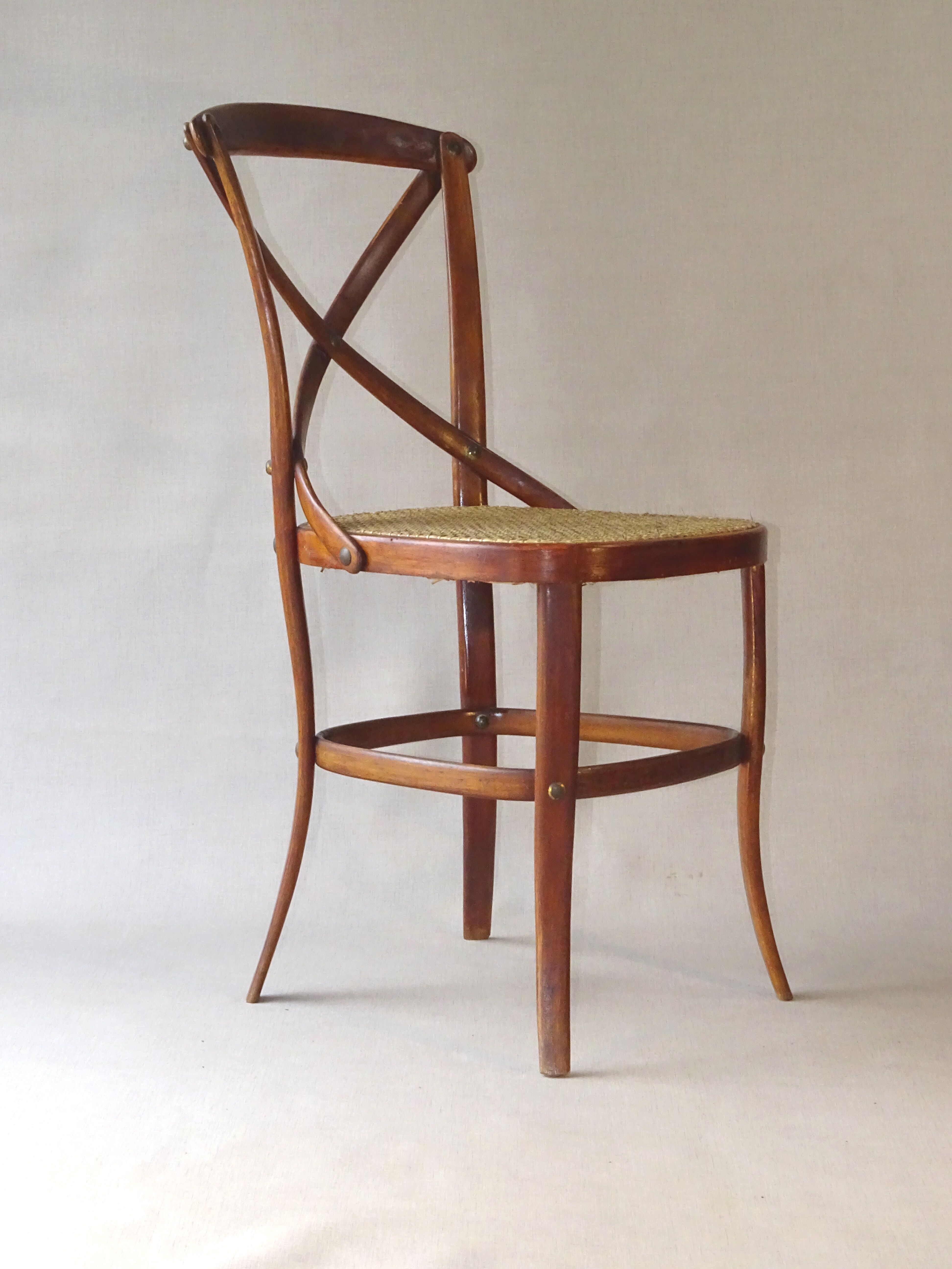 Chaises Lattenstuhl N°145 par Kohn vers 1904