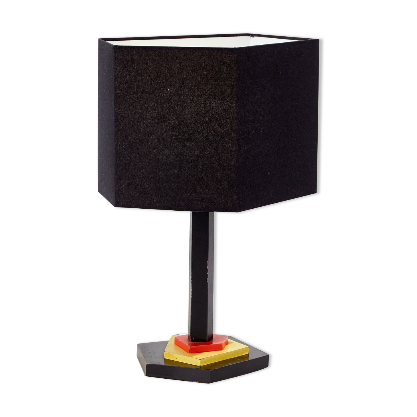 Geometric wooden table lamp