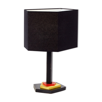 Geometric wooden table lamp