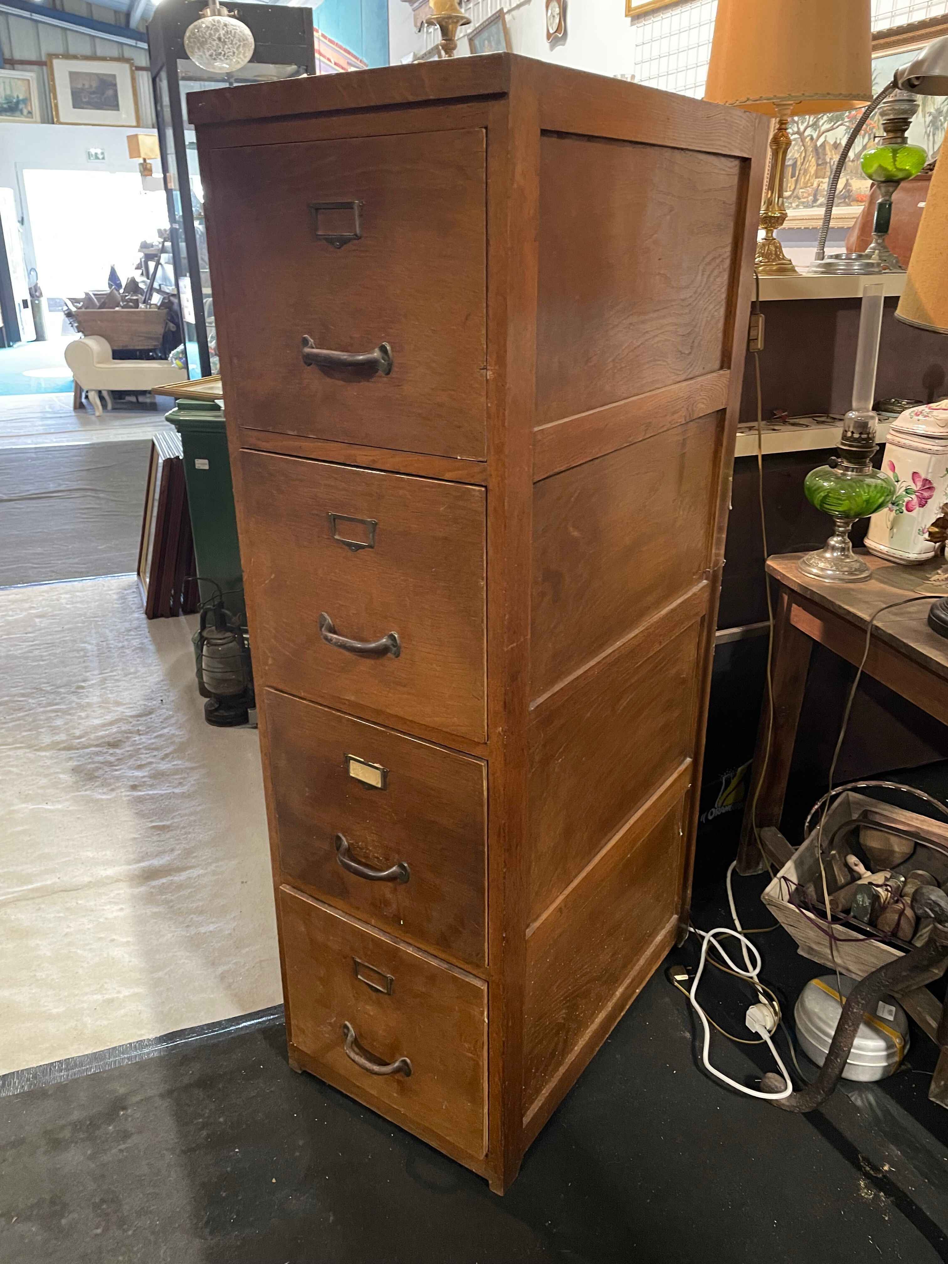 Vertical drawer locker