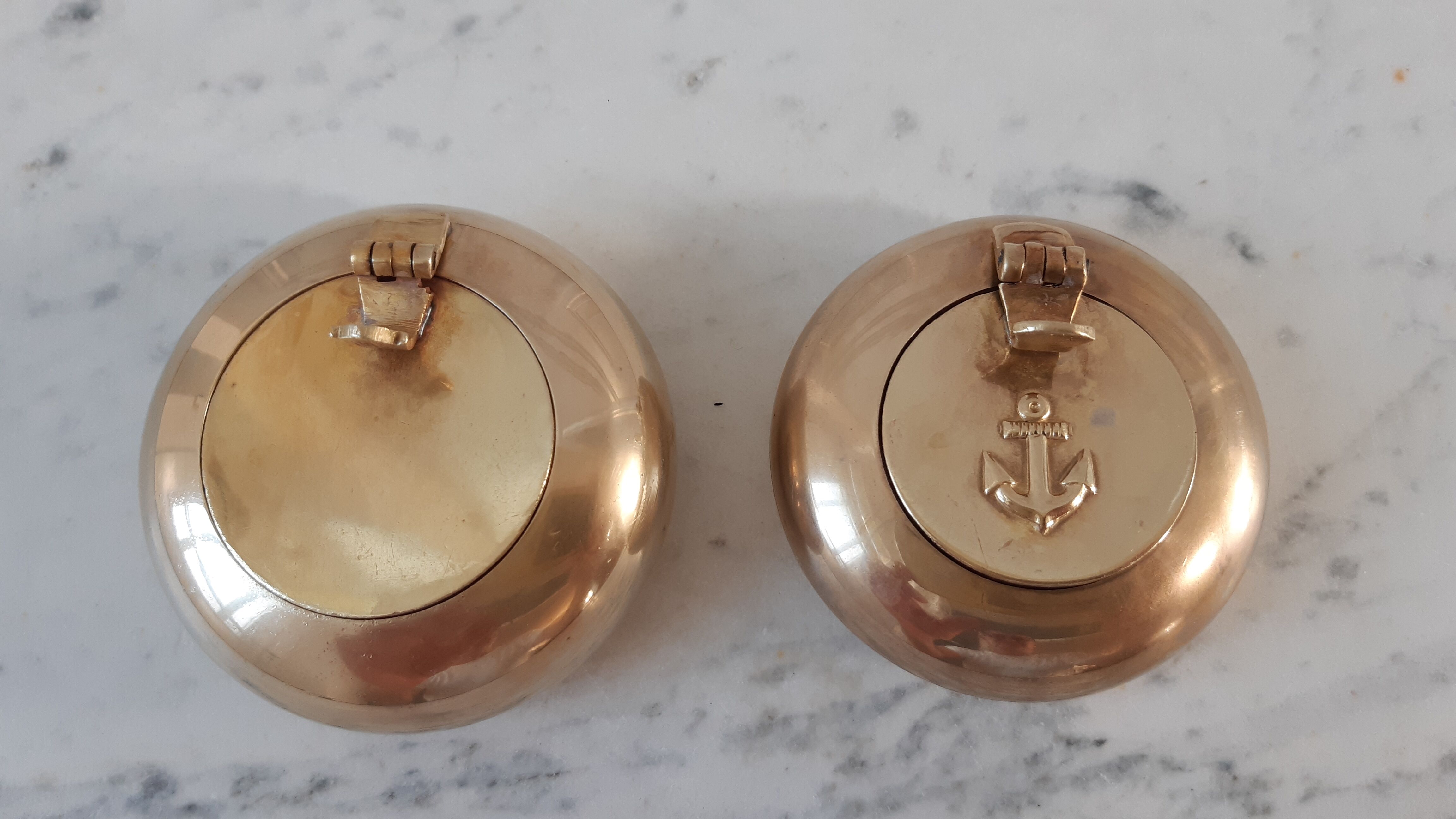 Duo of solid brass ashtrays 50s