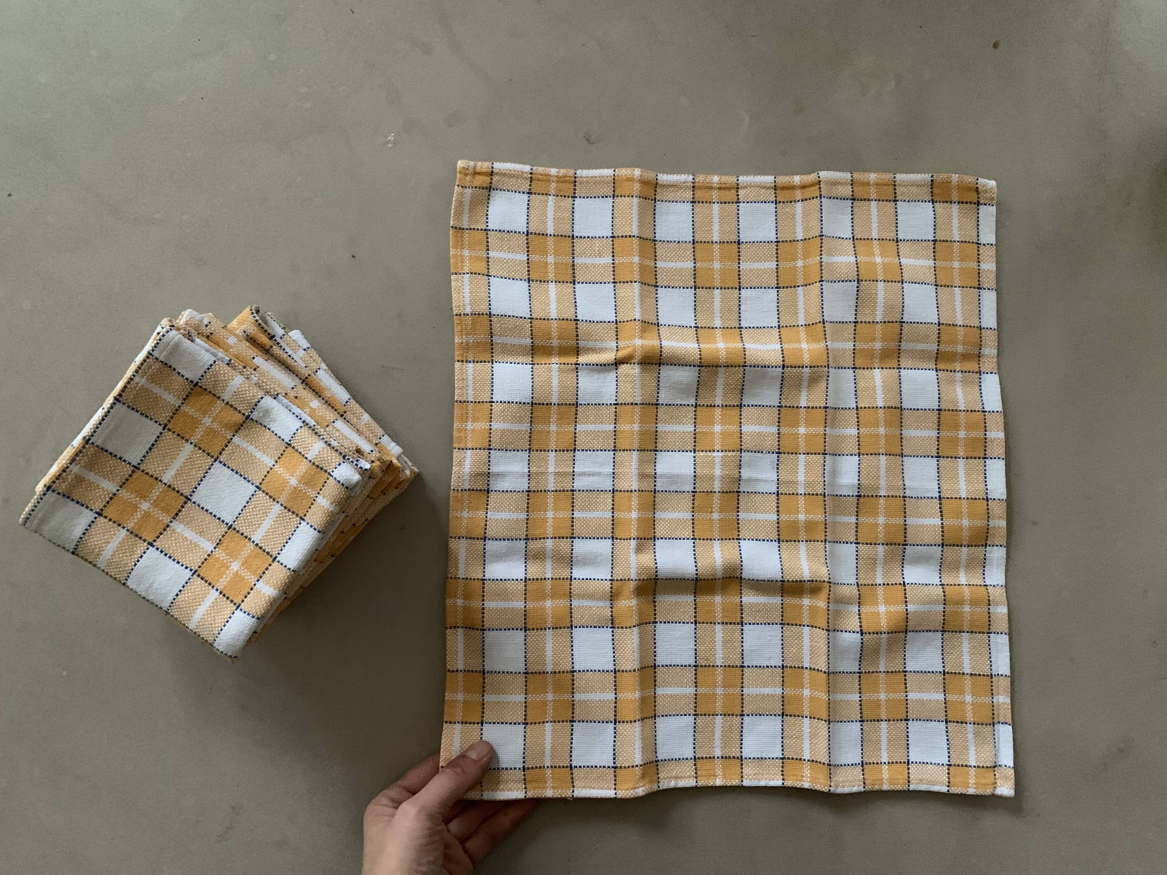 Set of 9 old napkins