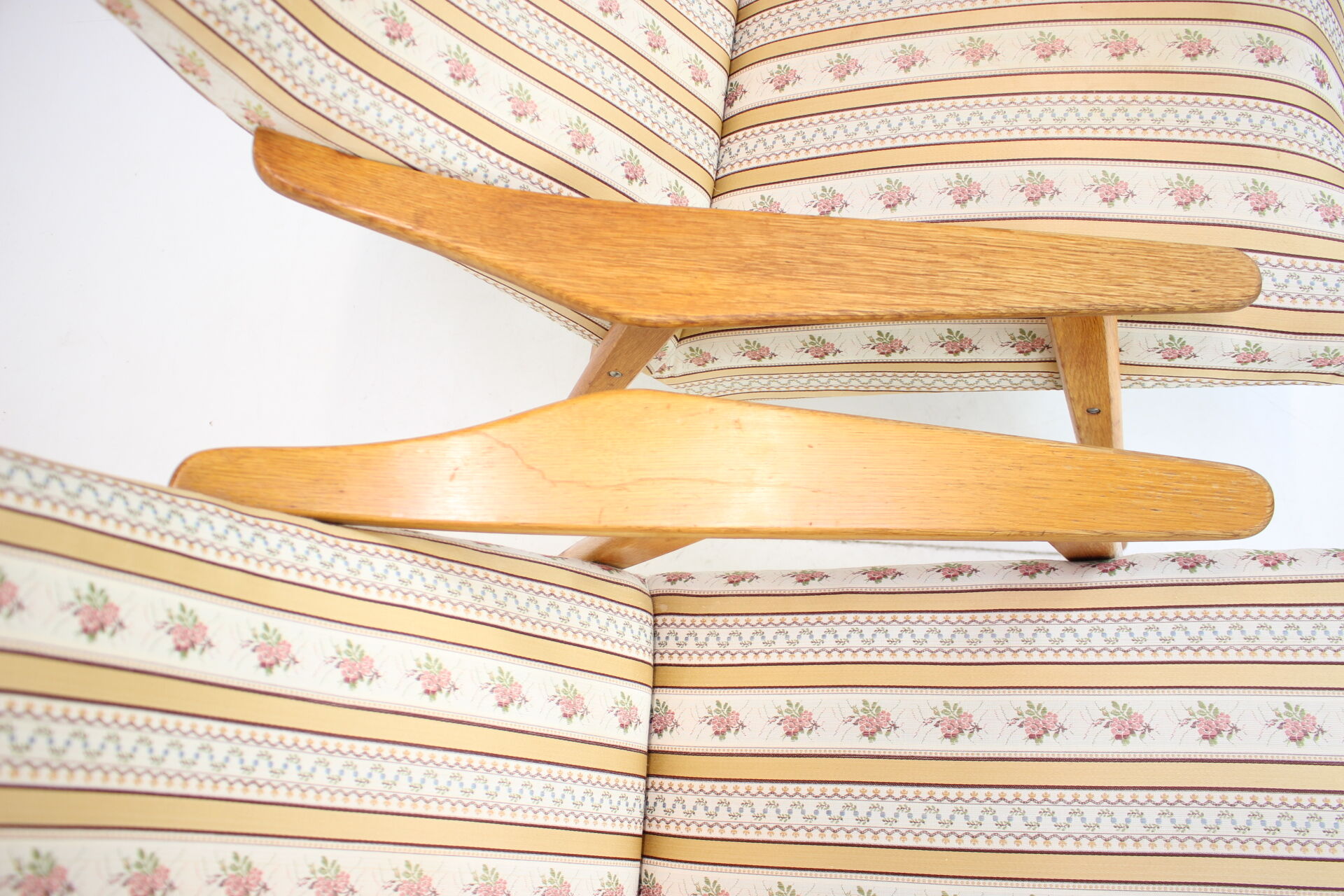 Paire de fauteuils du milieu du siècle des années 1960, Tchécoslovaquie