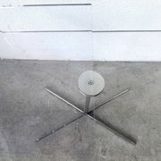 Table d'appoint en acrylique transparent et chrome, années 70