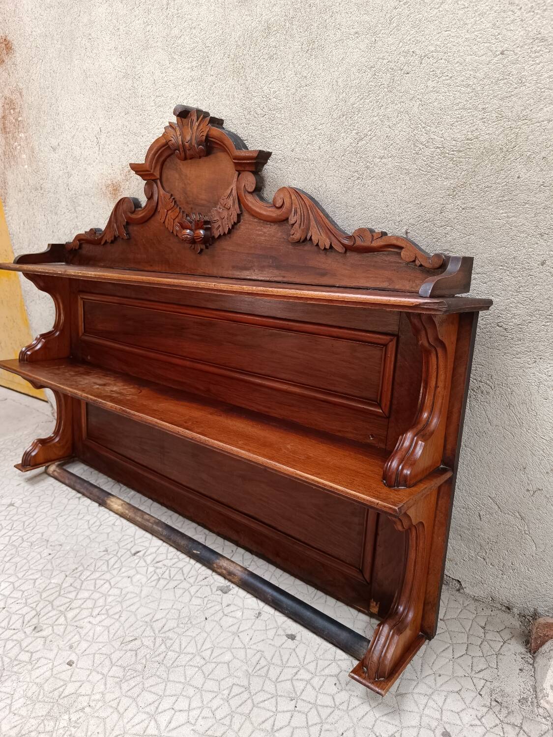 Large wall shelf - Dresser - Bookcase